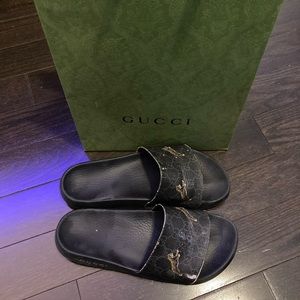 Gucci Tiger Print Slides